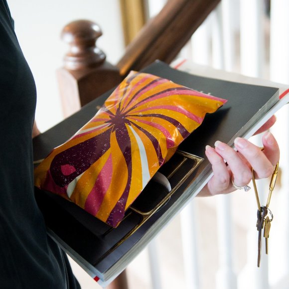 6x9” Rainbow Print Polymailers. New in packaging. - Picture 3 of 3